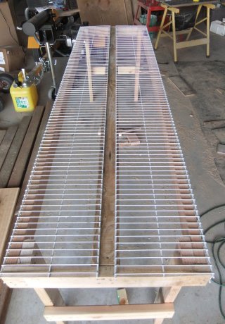 How To Make A Greenhouse Planting Bench For Under $25 – Eco Snippets