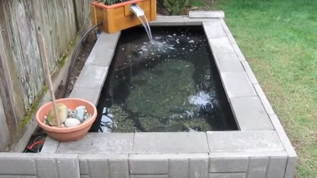How To Build A Homemade Garden Pond With Waterfall Feature ...