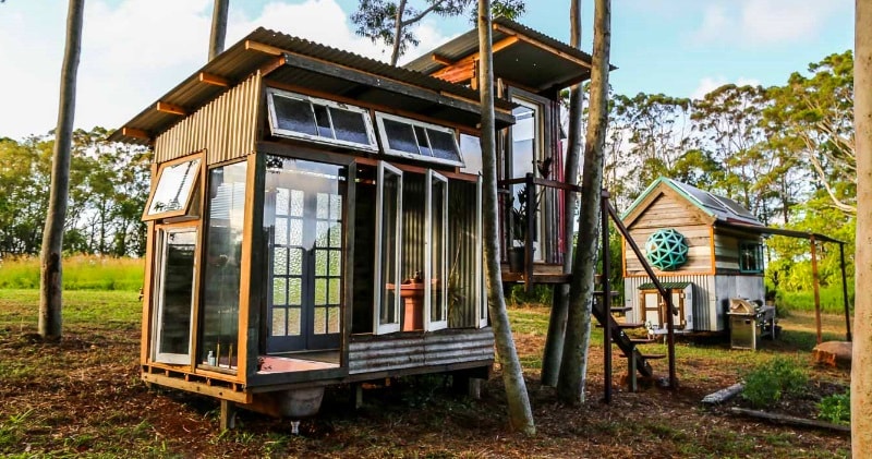 Tiny Home With Luxury Bath-House Made From Recycled Windows...