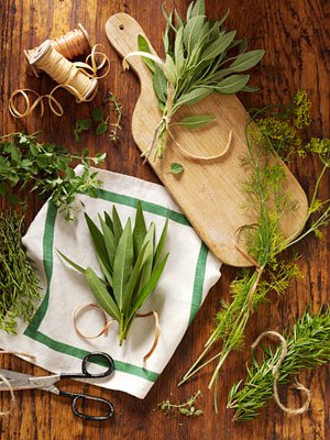How To Dry Home Grown Fresh Herbs To Enjoy Year Round…