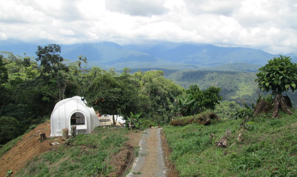 A Green Roofed Hobbit Home Anyone Can Build In Just 3 Days...