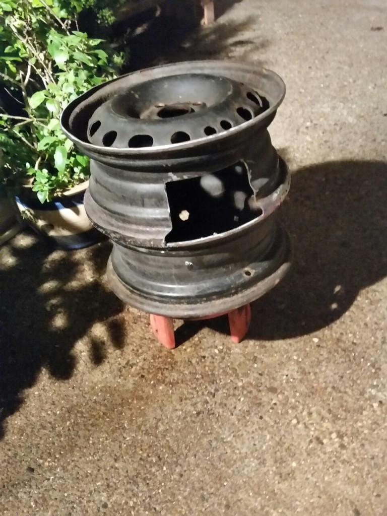 How To Make A BBQ / Grill Out Of Old Wheel Rims…