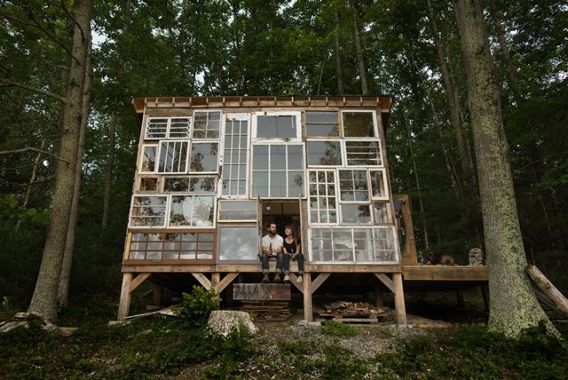 Young Couple Quit Their Jobs To Build This Glass House For $500...