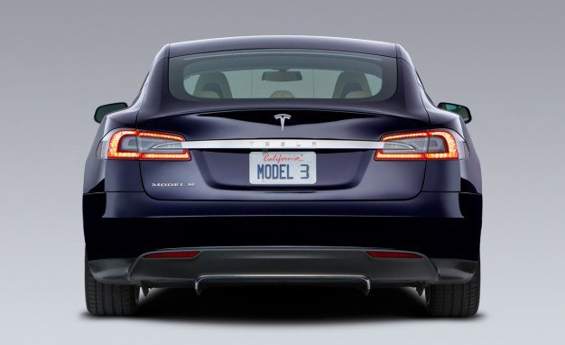 Tesla’s Model III Goes 320km Per Charge And Costs $35,000...