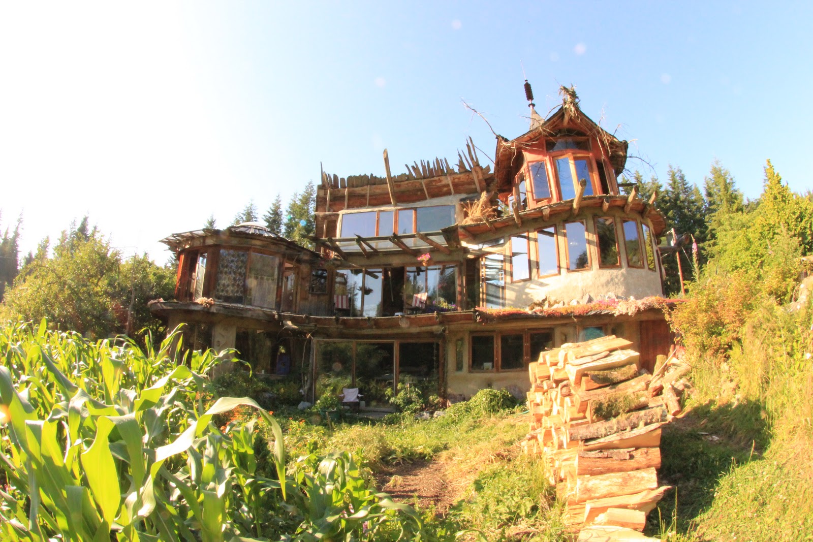 The Far Out Fantasy Homes Of Sun Ray Kelly, Natural Home Builder...