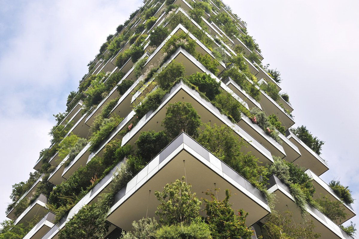 This Apartment Complex Is A Vertical Forest Hosting 900 Trees & More Than 2,000 Plants...