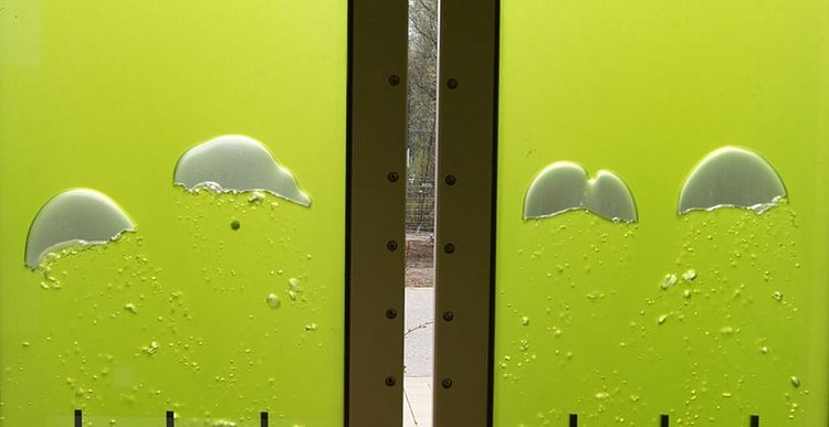 Humans Introduce The World’s First Algae-Powered Building...