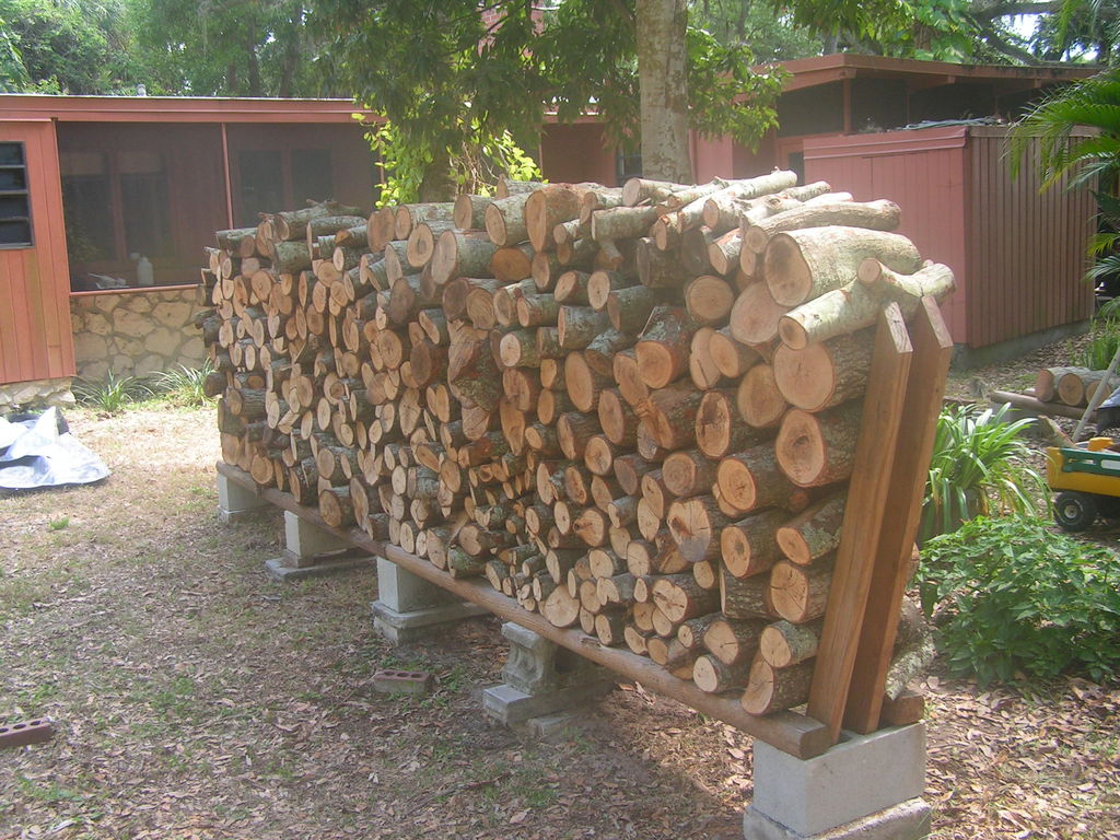 How To Build A Bad Ass Firewood Rack With No Tools In 15 Minutes...