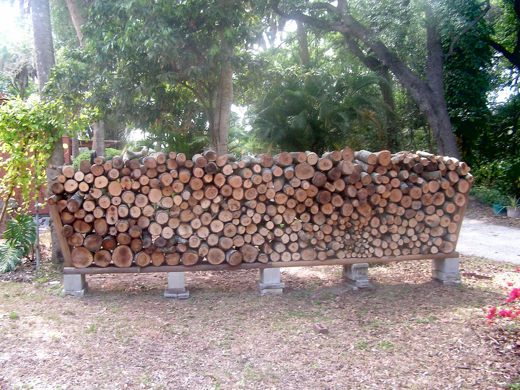 How To Build A Bad Ass Firewood Rack With No Tools In 15 Minutes...