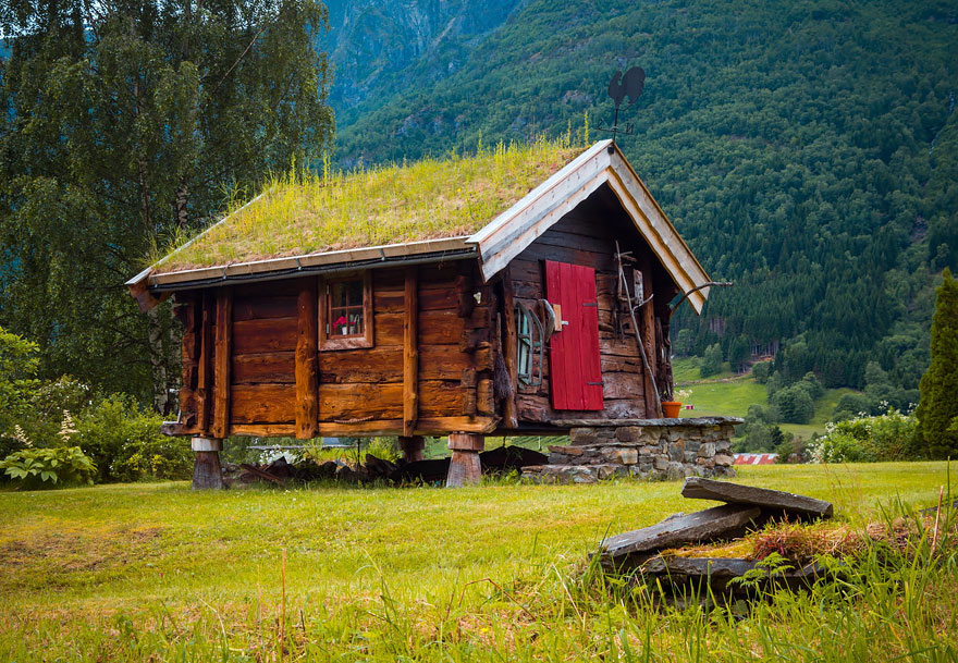 These Beautiful Green Roofed Scandinavian Homes Look Like Something Out Of A Fairytale...