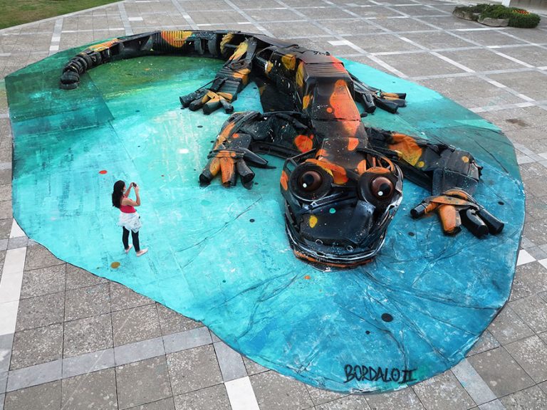 Street Artist Transforms Ordinary Junk Into Animals To Remind About Pollution...