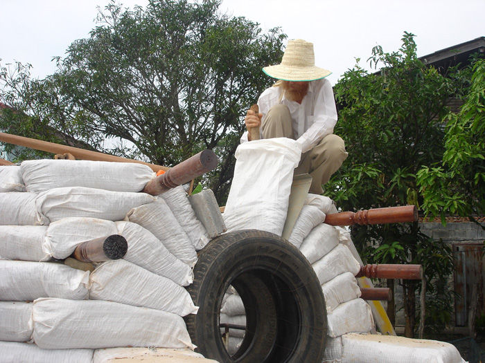 How To Build An Earthbag Dome For Just $300...