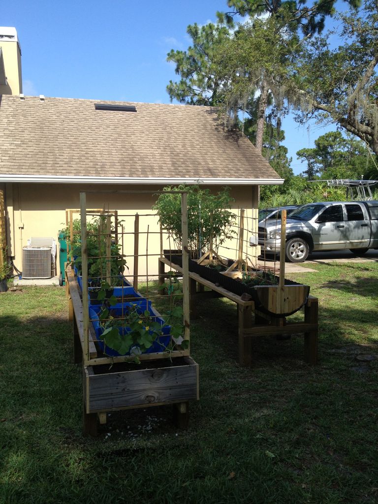A DIY Raised Garden Planter Stand...