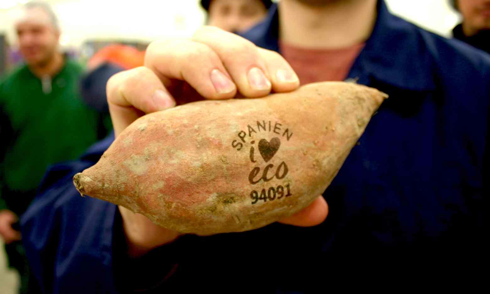 Swedish Supermarkets Replace Sticky Labels With Laser Marking...