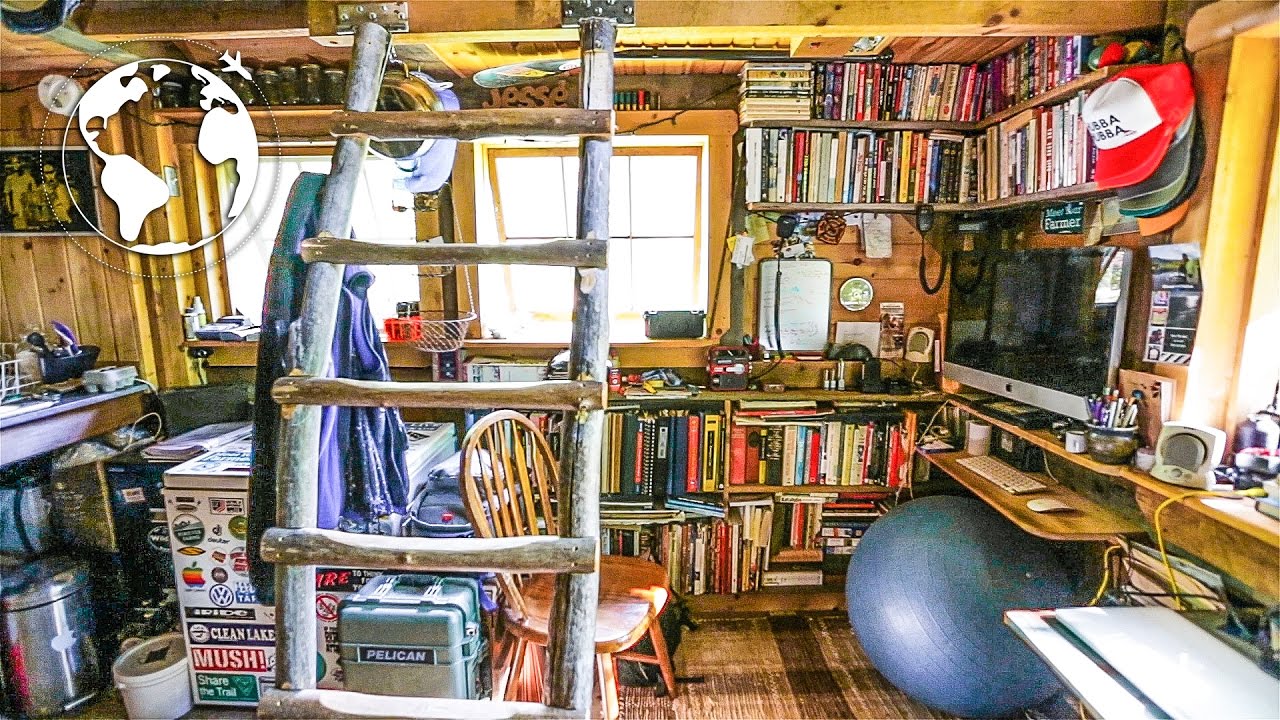 Teenager Builds Off Grid Tiny House Using 80% Recycled Material...
