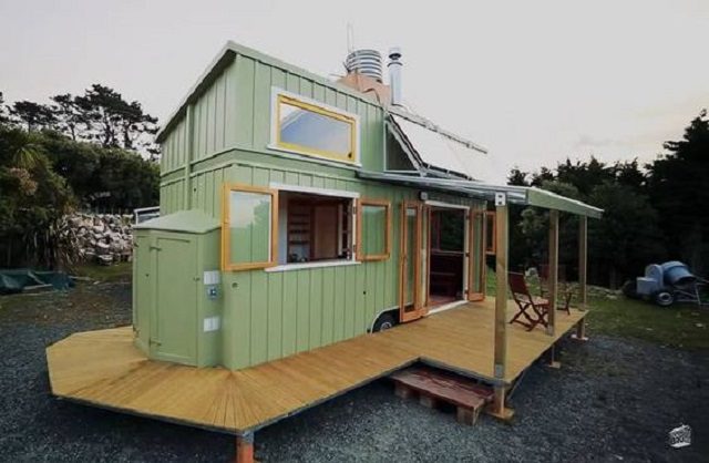off-grid solar tiny house