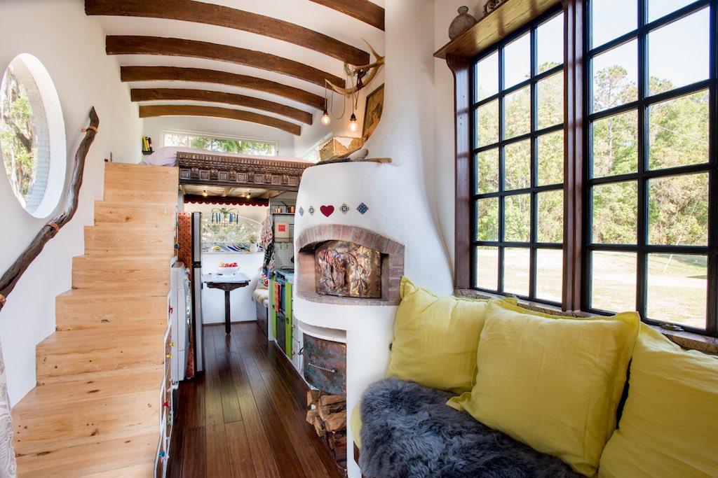 Amazing DIY European Style Tiny House With Pizza Oven...