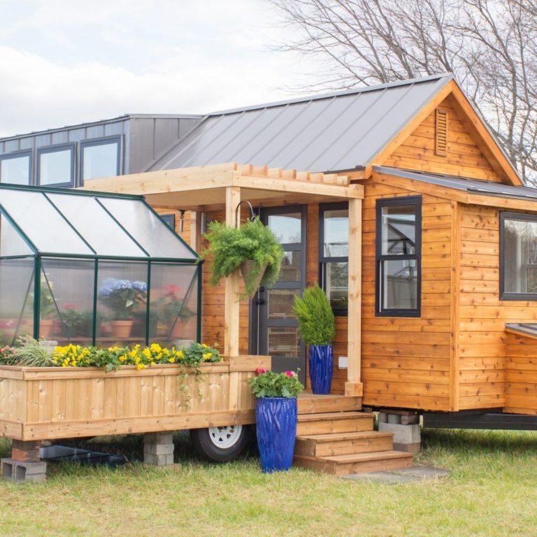 This Tiny Home Comes Equipped With It's Own Greenhouse...