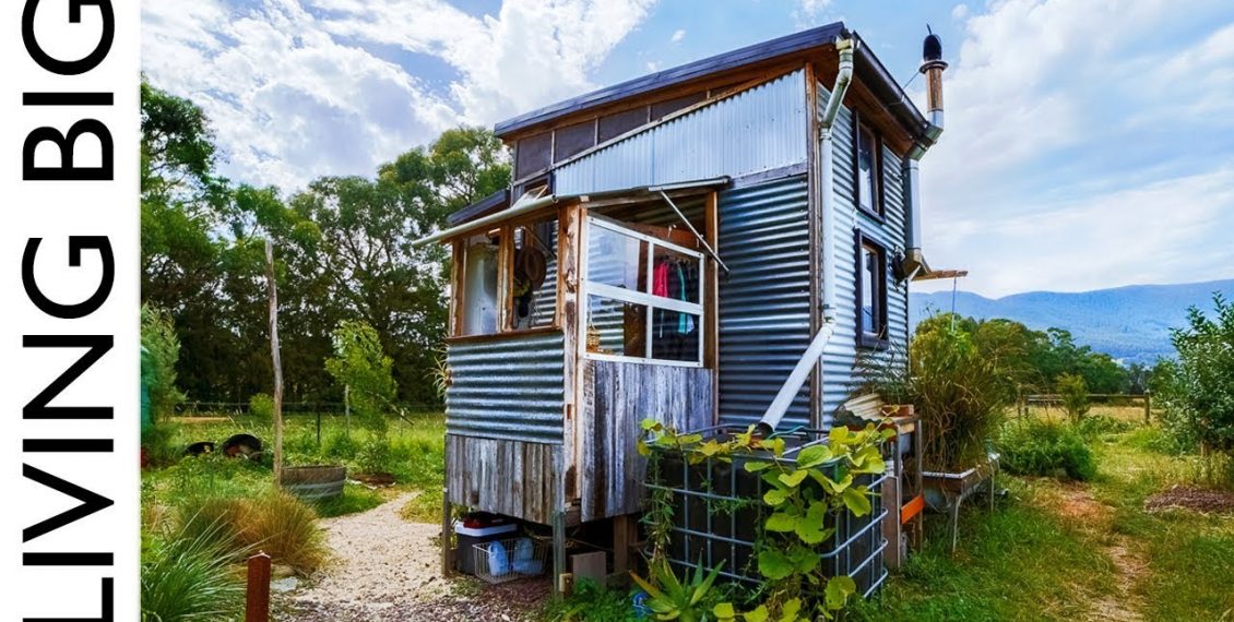 Beautiful view of Salvaged Materials For Off Grid Home Ideas