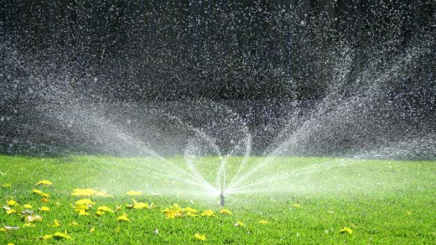 Best Water Sprinklers For The Garden...