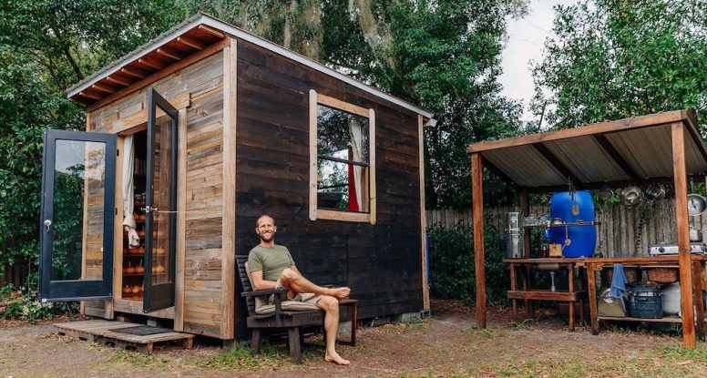 Simple & Sustainable Living In A 100 Square Foot $1,500 Tiny House...