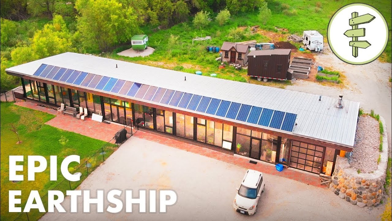 Man Living In A Epic Sustainable & Innovative Earthship Home...