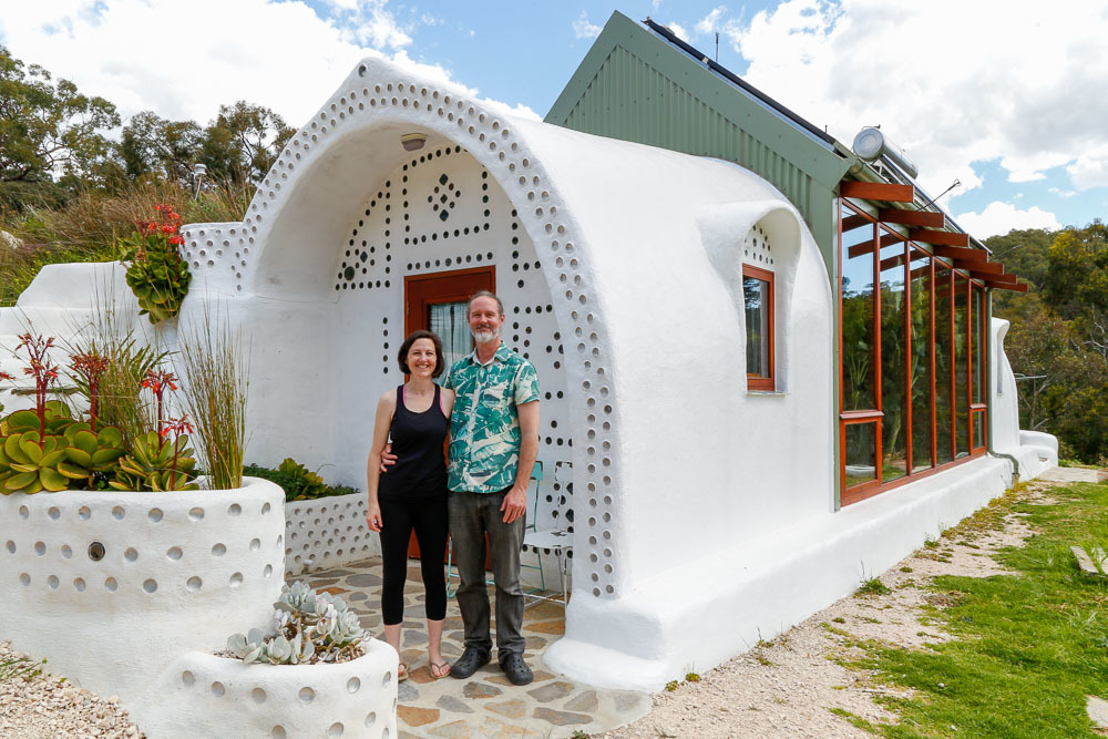 Incredible Eco Friendly Off-Grid Earthship Home...